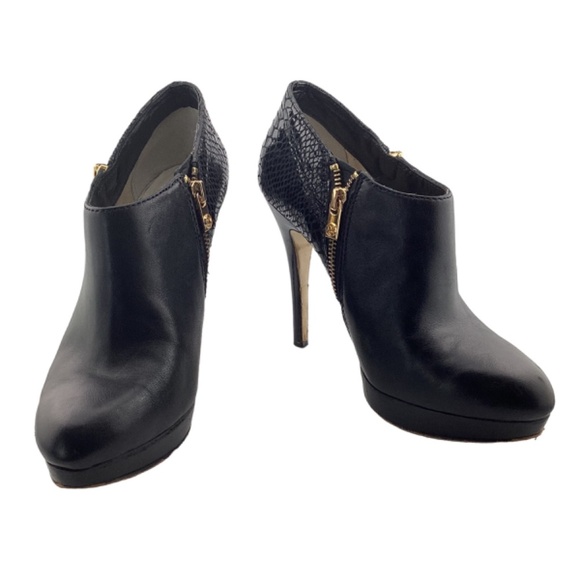 Michael Michael Kors Black Leather & Python York Ankle Boots Size 7 Booties - Picture 2 of 11